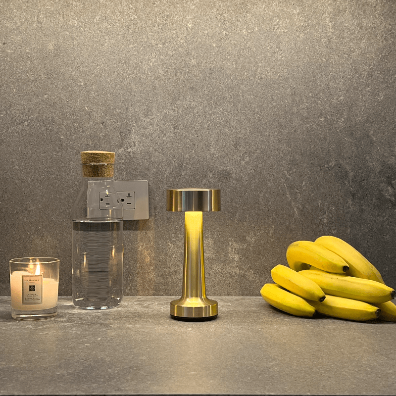 Nilo Rechargeable Table Lamp
