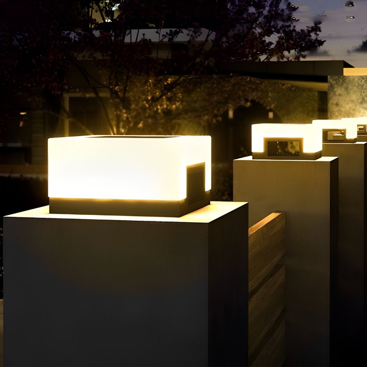 Minimalist Square Waterproof LED Black Modern Solar Post Caps Lights