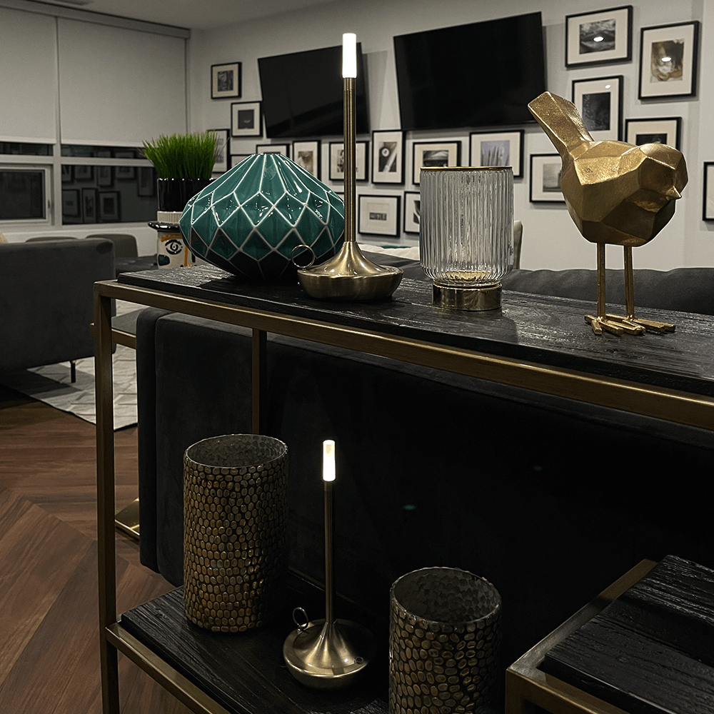 Vetra Wick Lamp