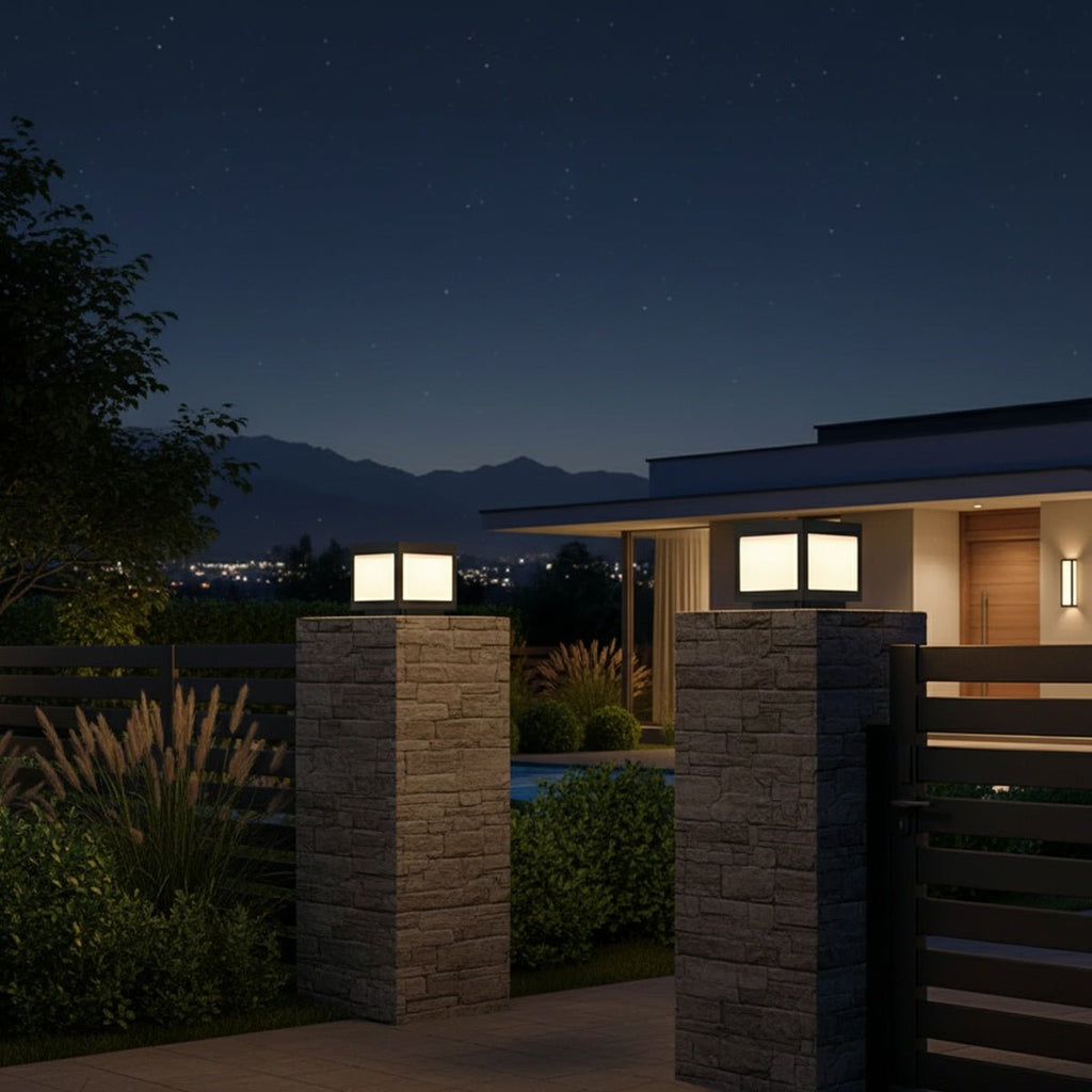 Solar Waterproof Post Cap Aluminum Column Pedestal Light