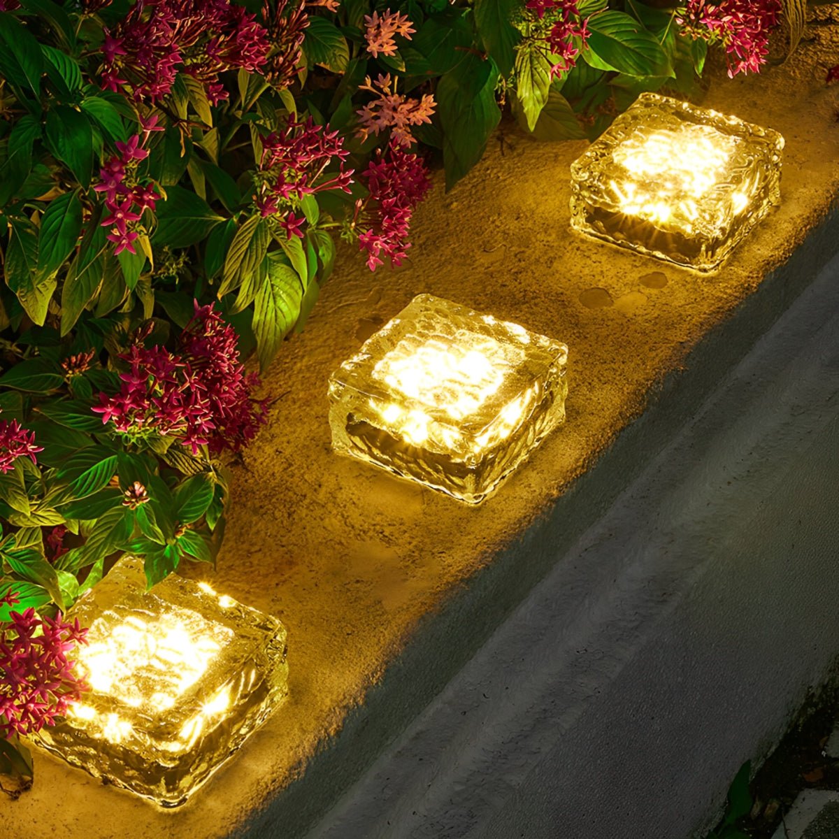 Square Creative Ice Brick LED Waterproof Smart Solar Outdoor Lawn Lights