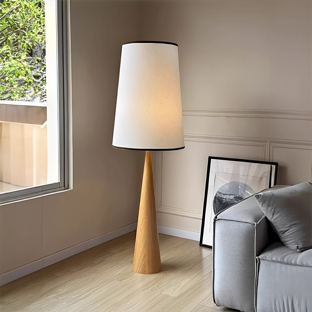 Vintage Wood Tapered LED Floor Lamp