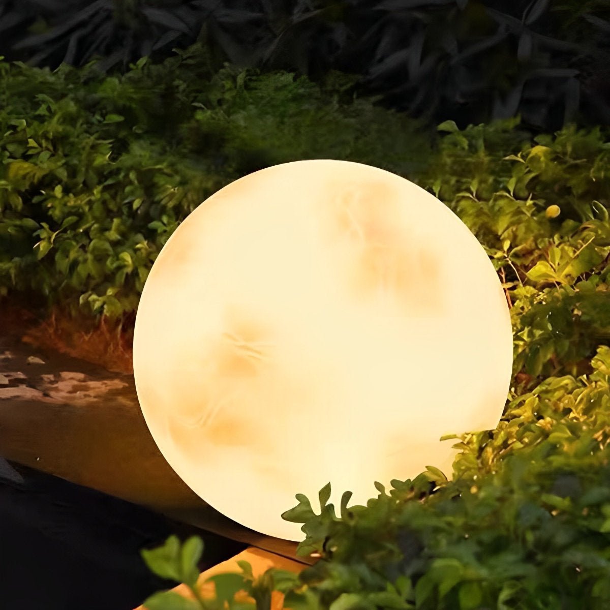 Waterproof Solar Moon Ball Lights Garden Landscape Lawn Lights