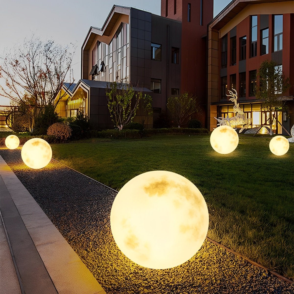 Waterproof Solar Moon Ball Lights Garden Landscape Lawn Lights
